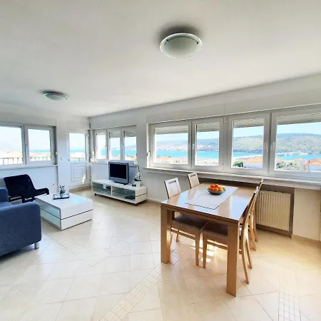 Petar Apartment *
