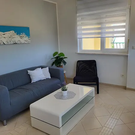 Apartment Petar